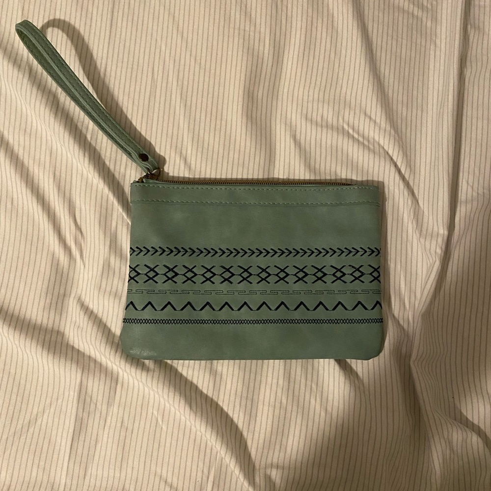 Wristlet